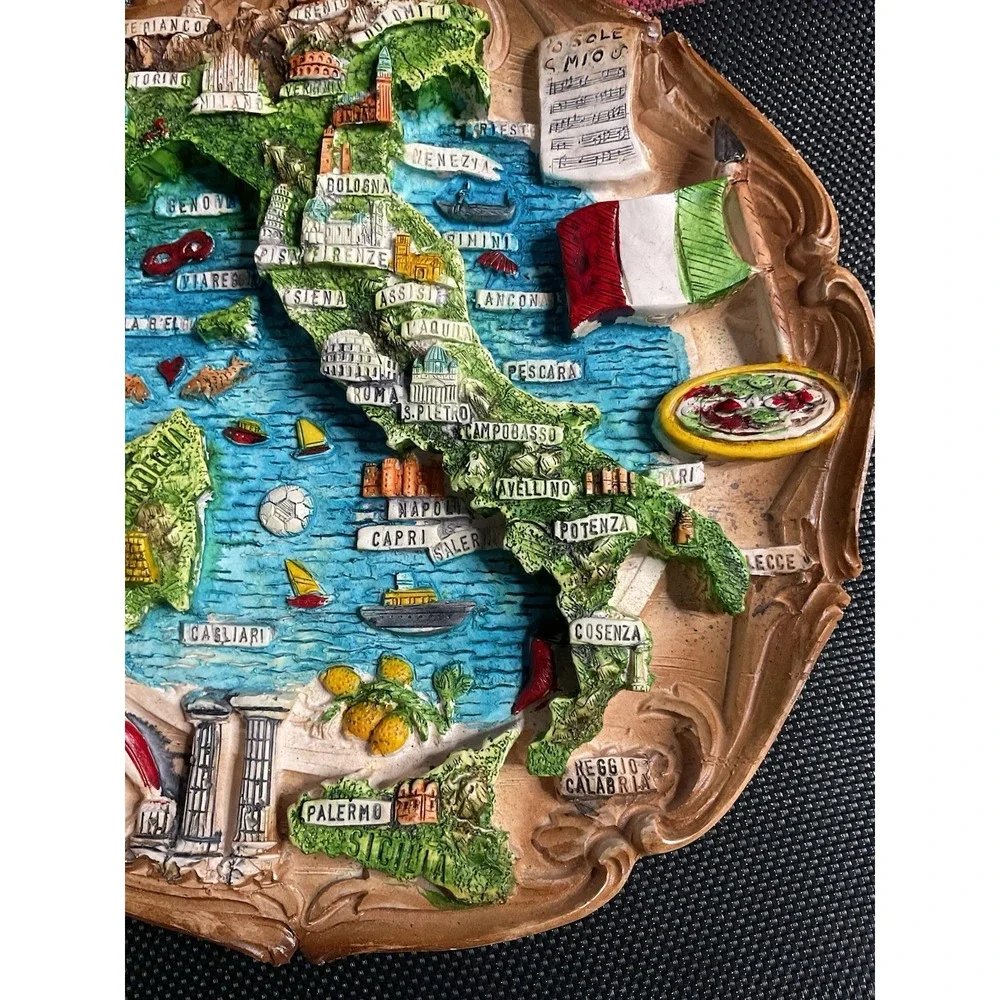 Vintage‎ Legnoart Italy Wall Plaque 3D Resin Map Diorama with Scrolled Accents